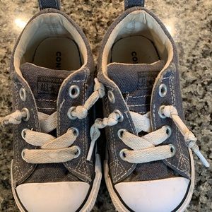 Converse toddler size 8 slip on shoes